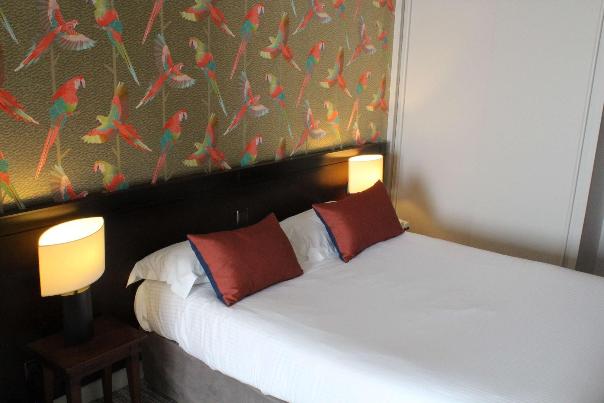 Best Western De Diane Nevers Bagian luar foto